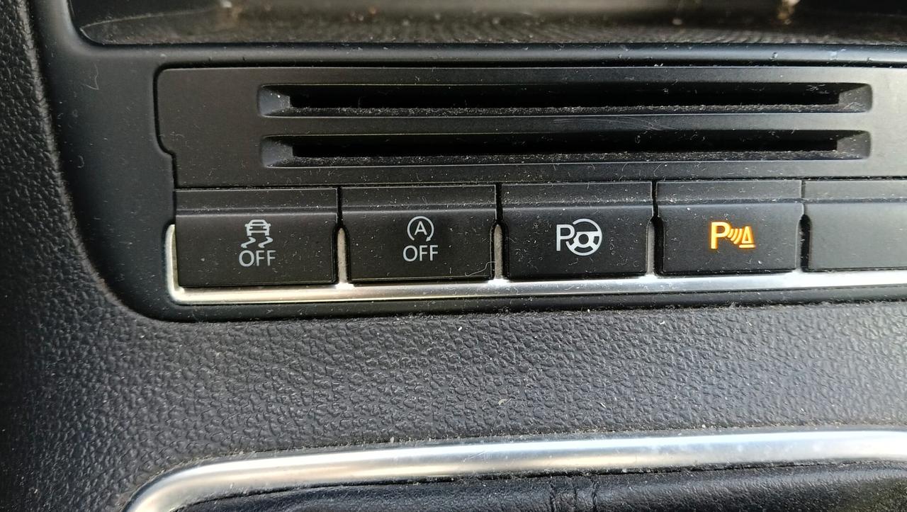 Volkswagen Tiguan 2.0 TDI Plus 140 CV Sport & Style BlueMotion Tech.