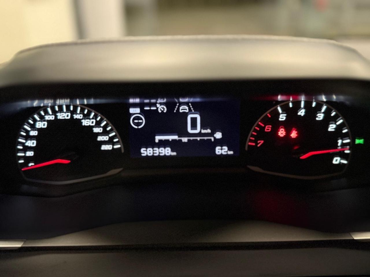 Peugeot 208 1.2 75CV 5 porte OK NEOPATENTATI