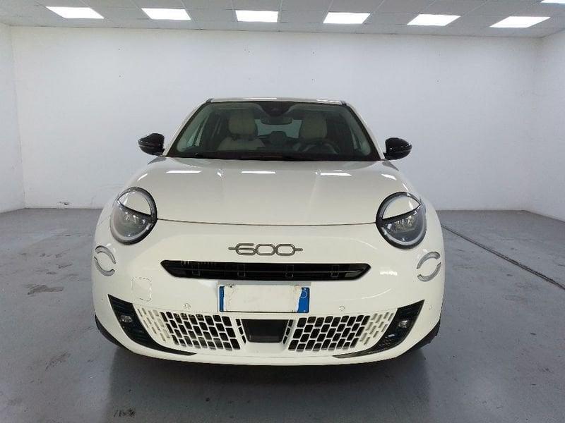 FIAT 600 1.2 hybrid La Prima 110cv auto