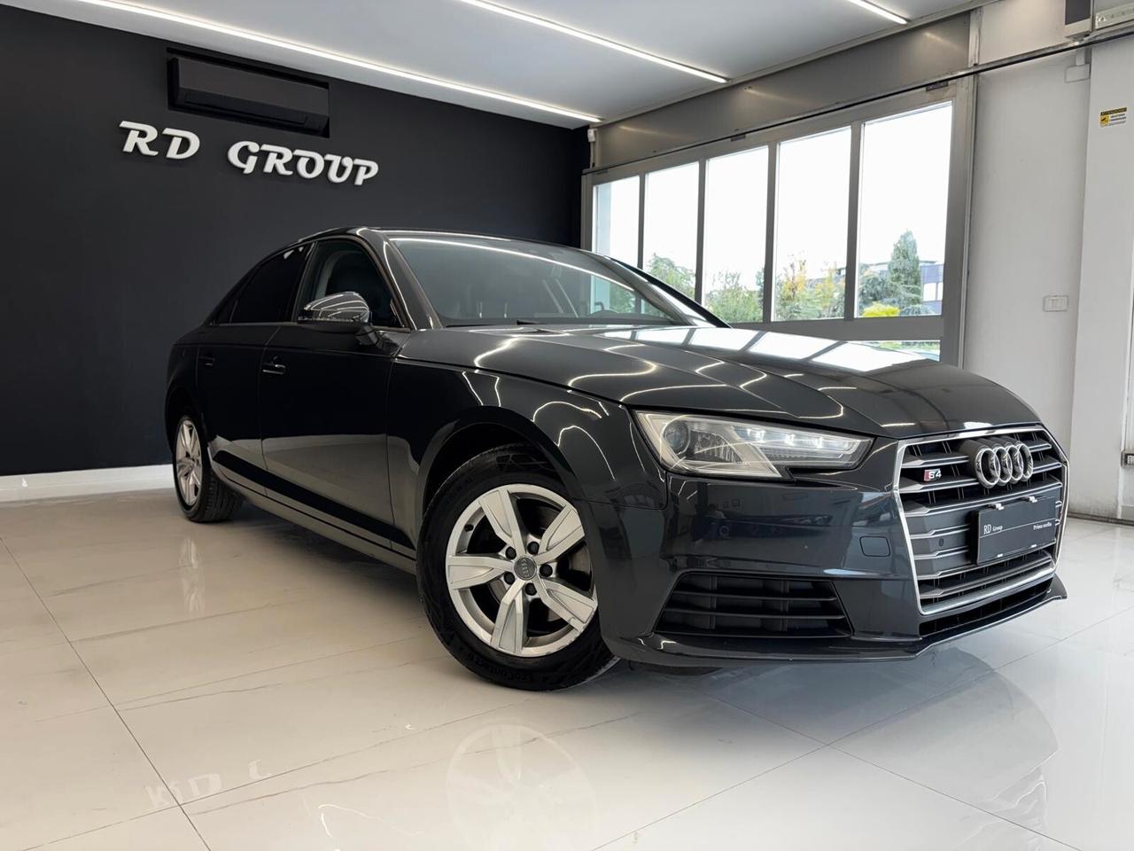 Audi A4 2.0 TDI 122 CV S tronic kit S4