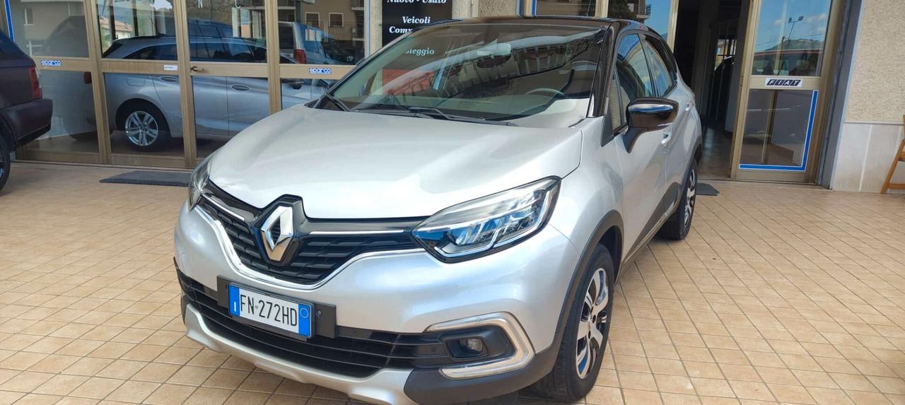Renault Captur dCi 8V 90 CV EDC Sport Edition