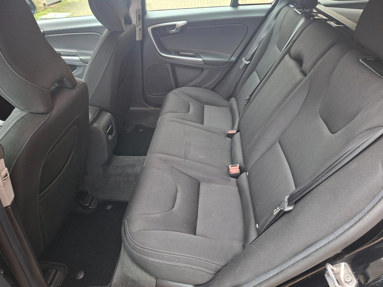 Volvo V60 2.0 d2 Dynamic N1 *IVA INCLUSA*