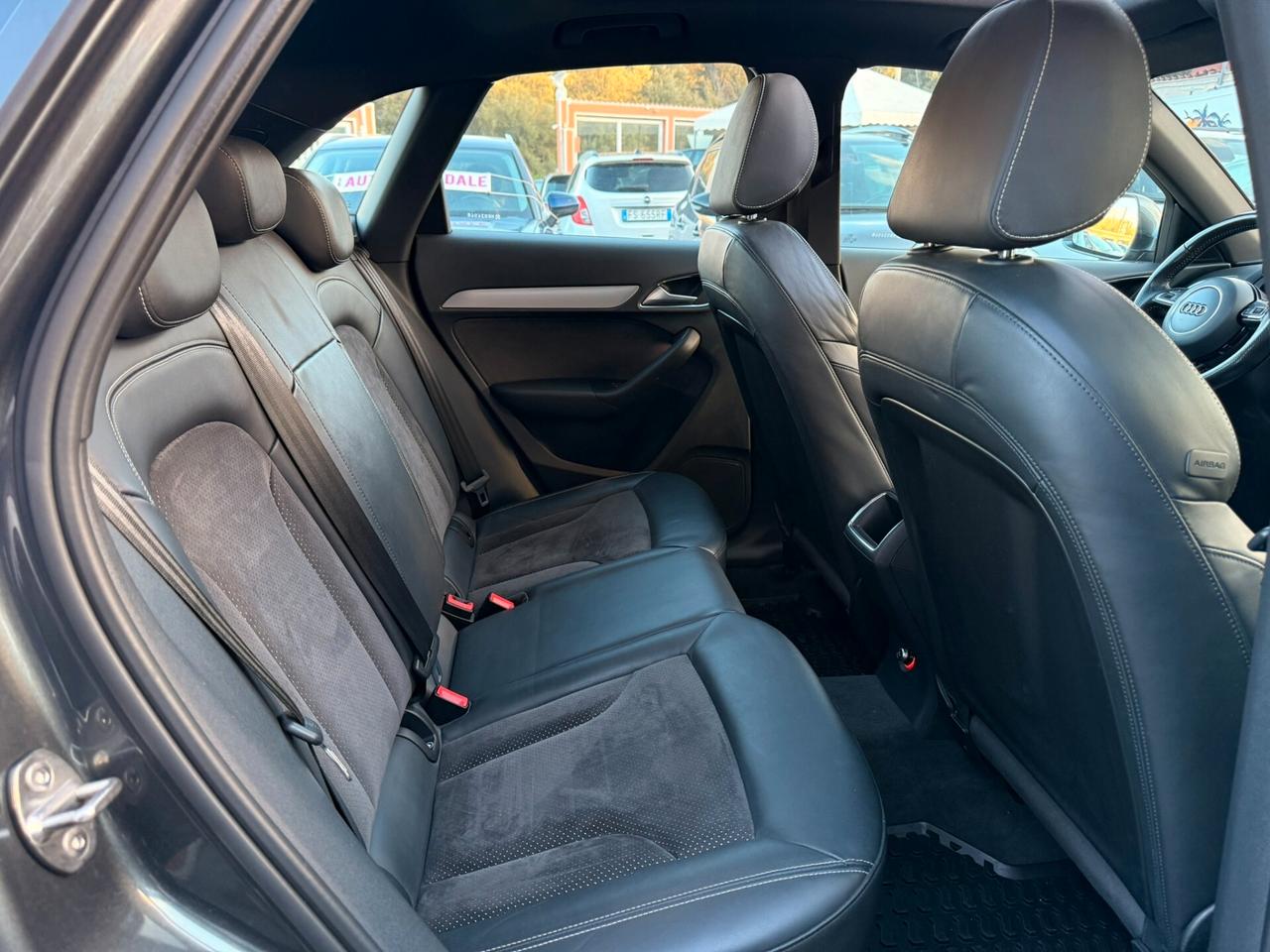 Audi Q3 2.0 TDI 150 CV S.LINE
