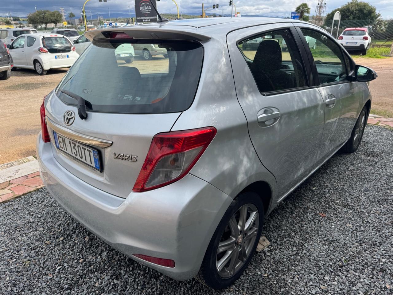 Toyota Yaris 1.3 5 porte Lounge