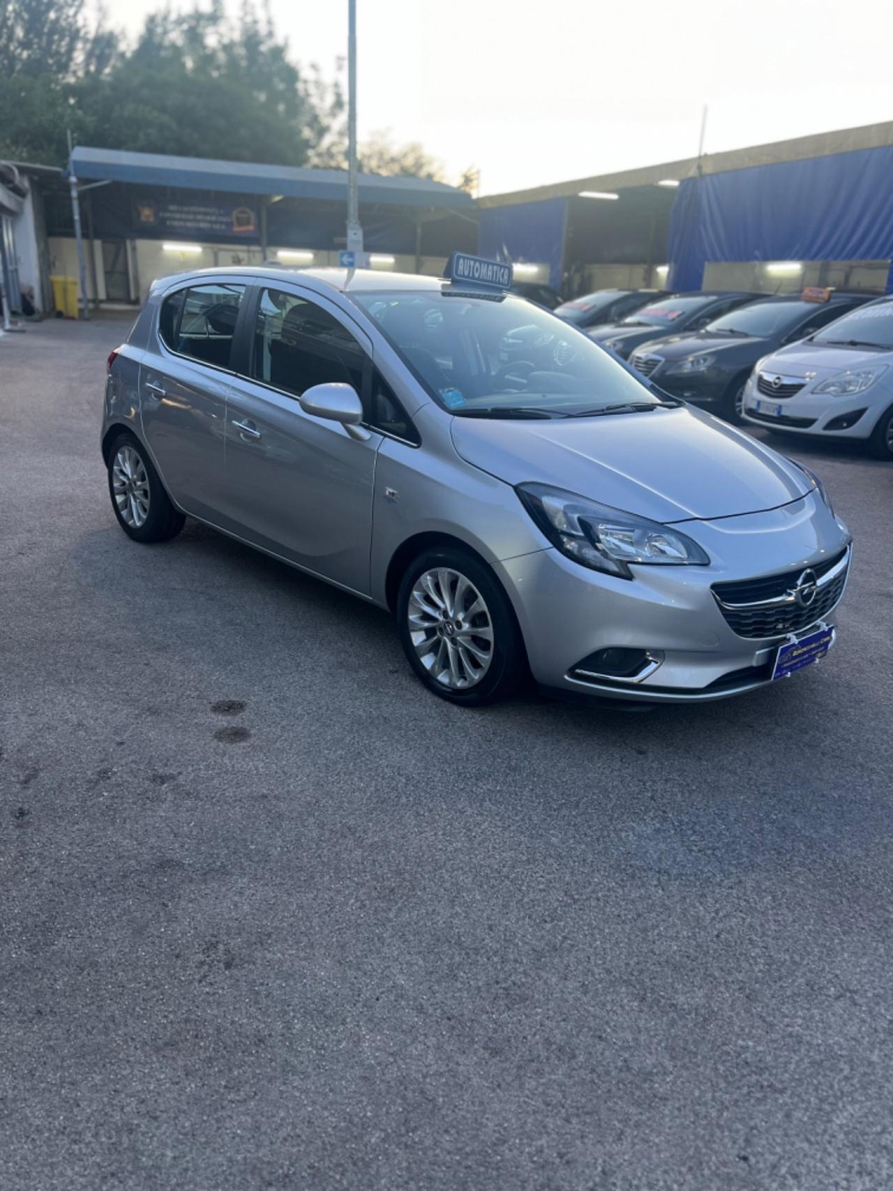 Opel Corsa 1.4 90CV GPL Tech 5 porte Advance