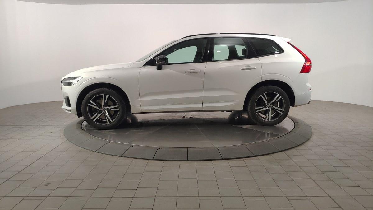 VOLVO Xc60 B5 Mild Hybrid (D) Awd Geartronic R-Design