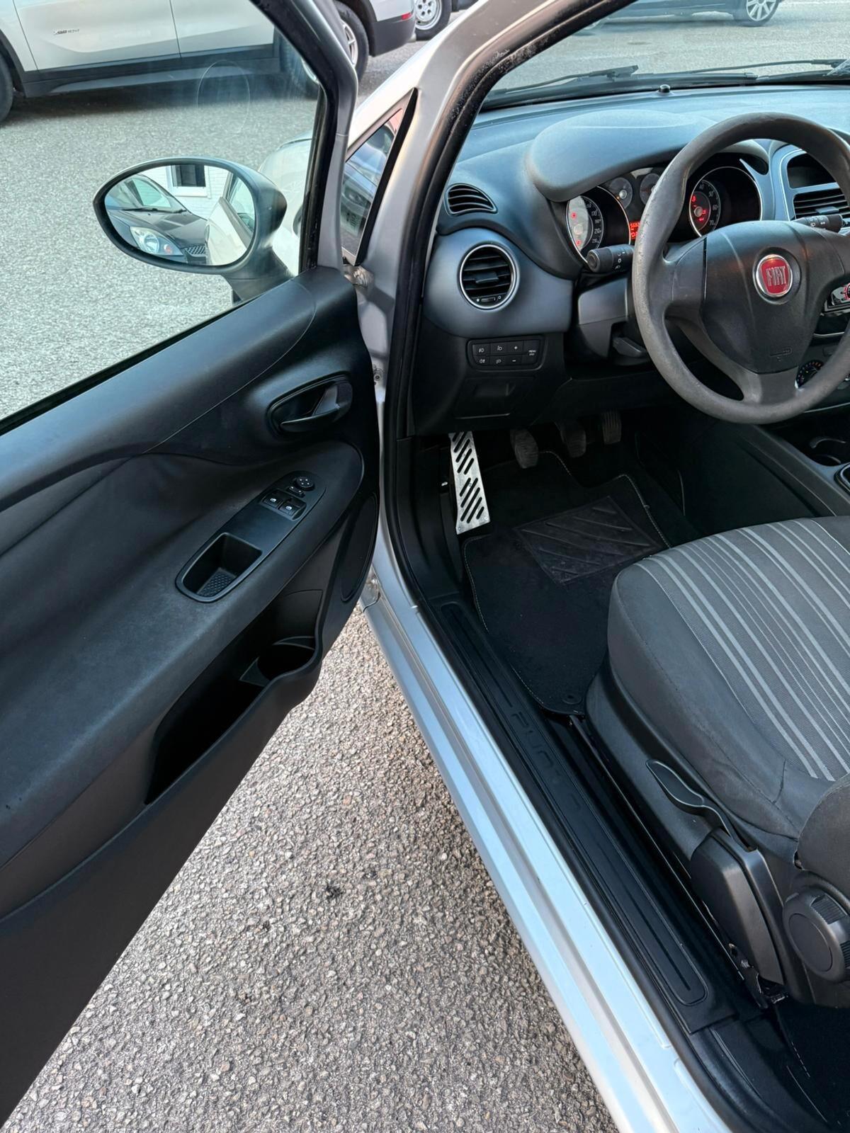 Fiat Punto Evo - NEOPATENTATI