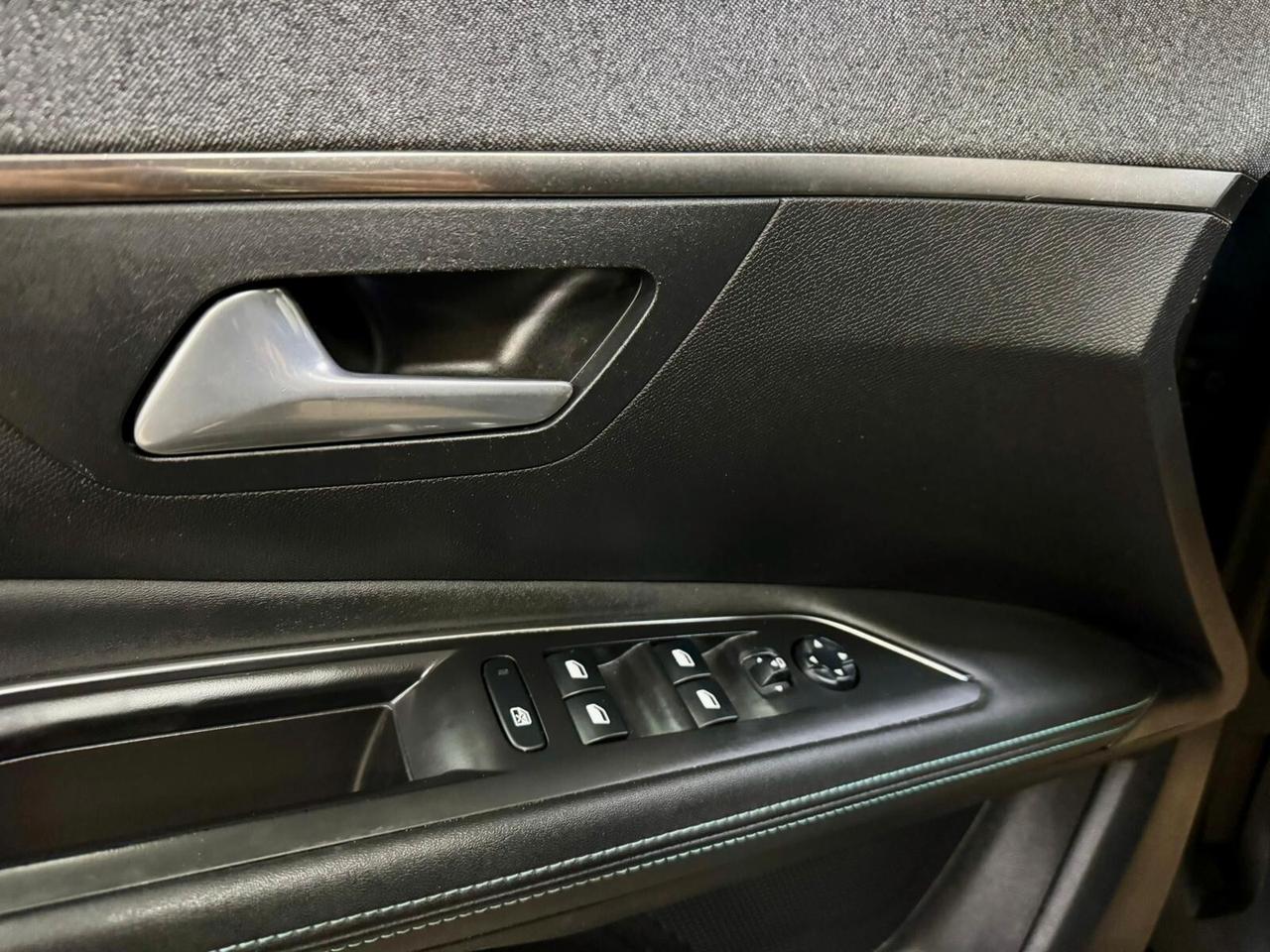 Peugeot 3008 1.5 BlueHDi 130cv EAT8 Allure 2021