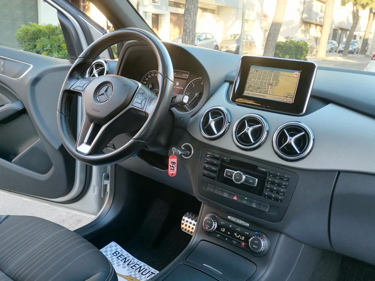Mercedes B 200 CDI Autom Premium NAVI PELLE - 2012