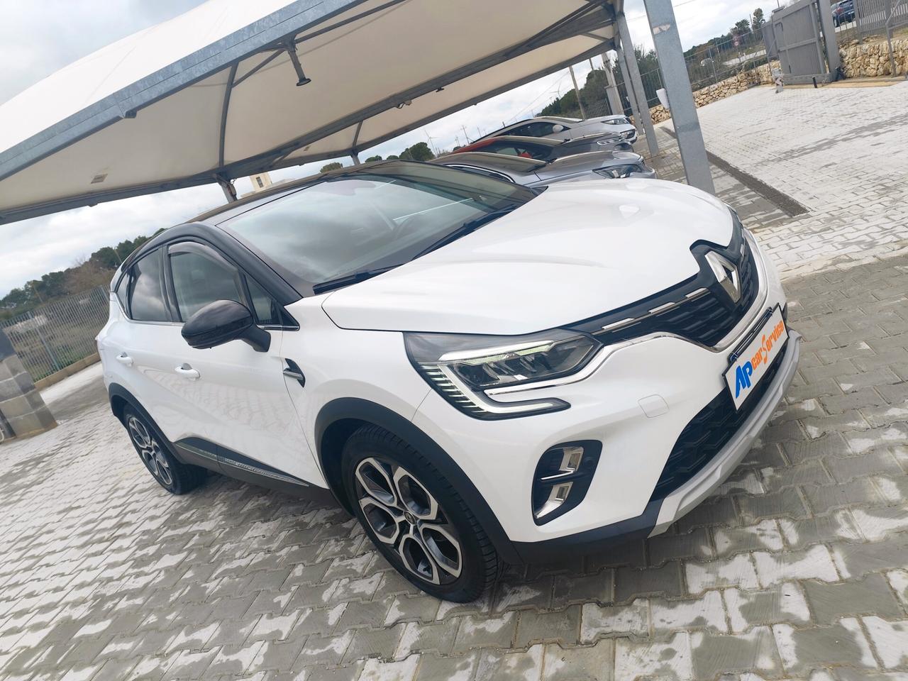 Renault Captur Blue dCi 115 CV EDC Intens