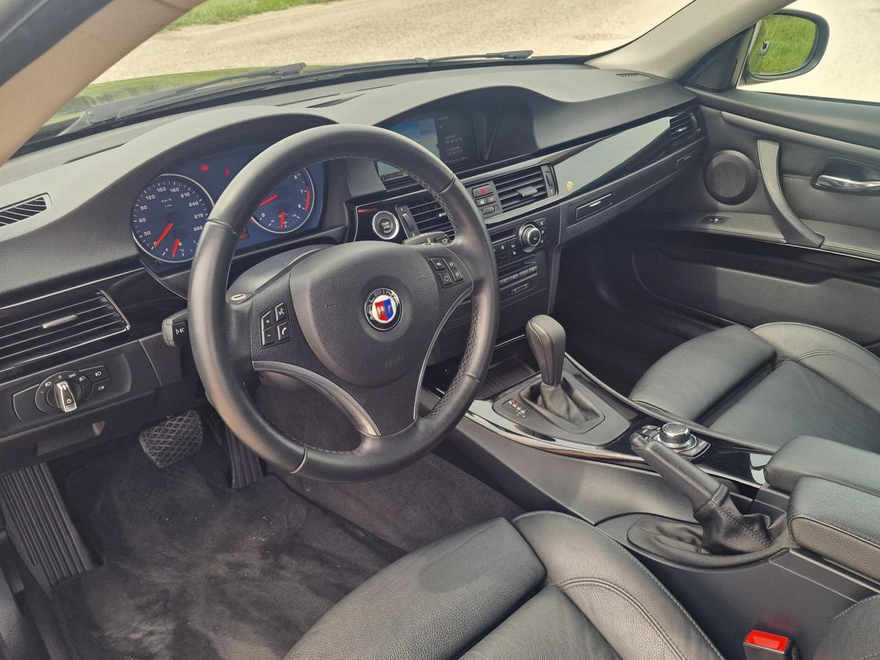 Bmw 330 ALPINA B3 S Coupè Biturbo Switc-Tronic - Book Service