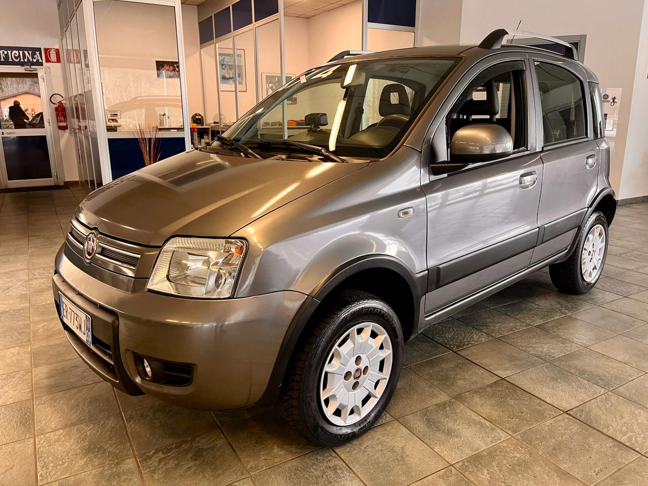 Fiat Panda 1.2 4x4 Climbing