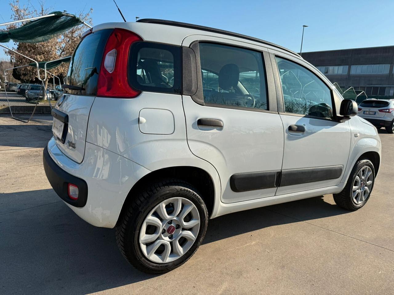 FIAT PANDA 0.9 t.air t. TAGLIANDATA benz/metano