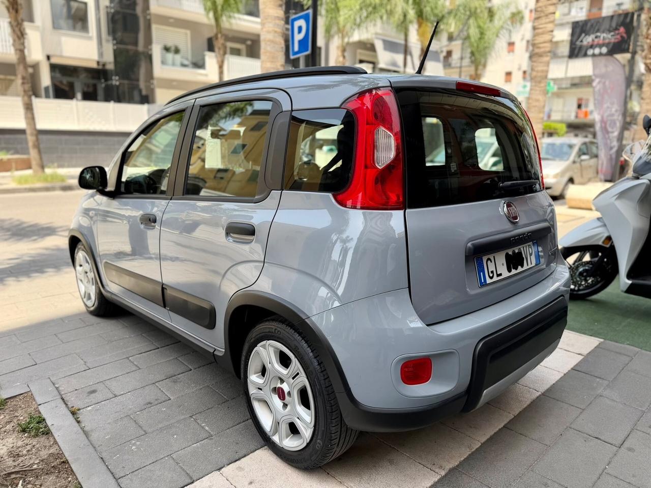 Fiat Panda Cross 1.0 FireFly S&S Hybrid