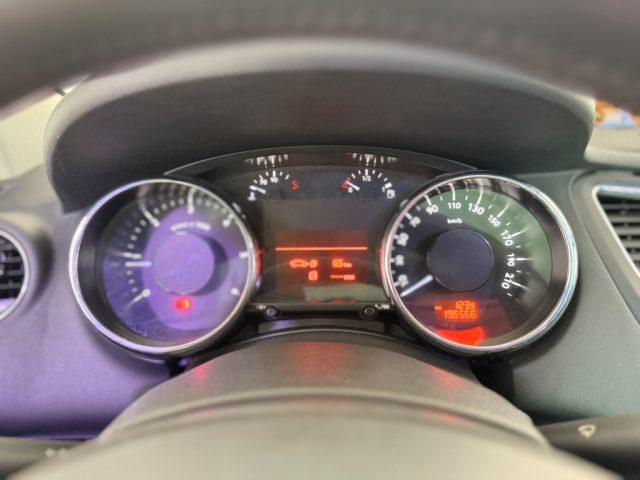 PEUGEOT 5008 1.6 HDi 112CV Business