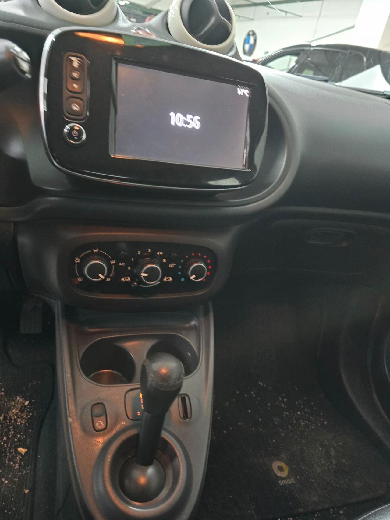 Smart ForFour 70 1.0 Youngster X COMMERCIANTI