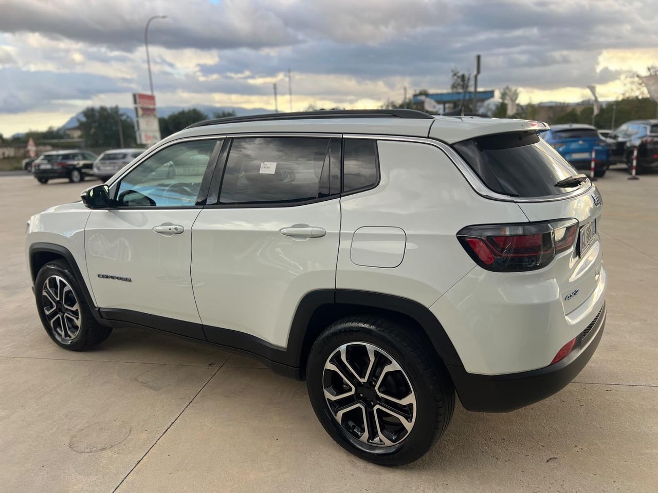 Jeep Compass 1.3 Turbo T4 190 CV PHEV AT6 4xe Longitude