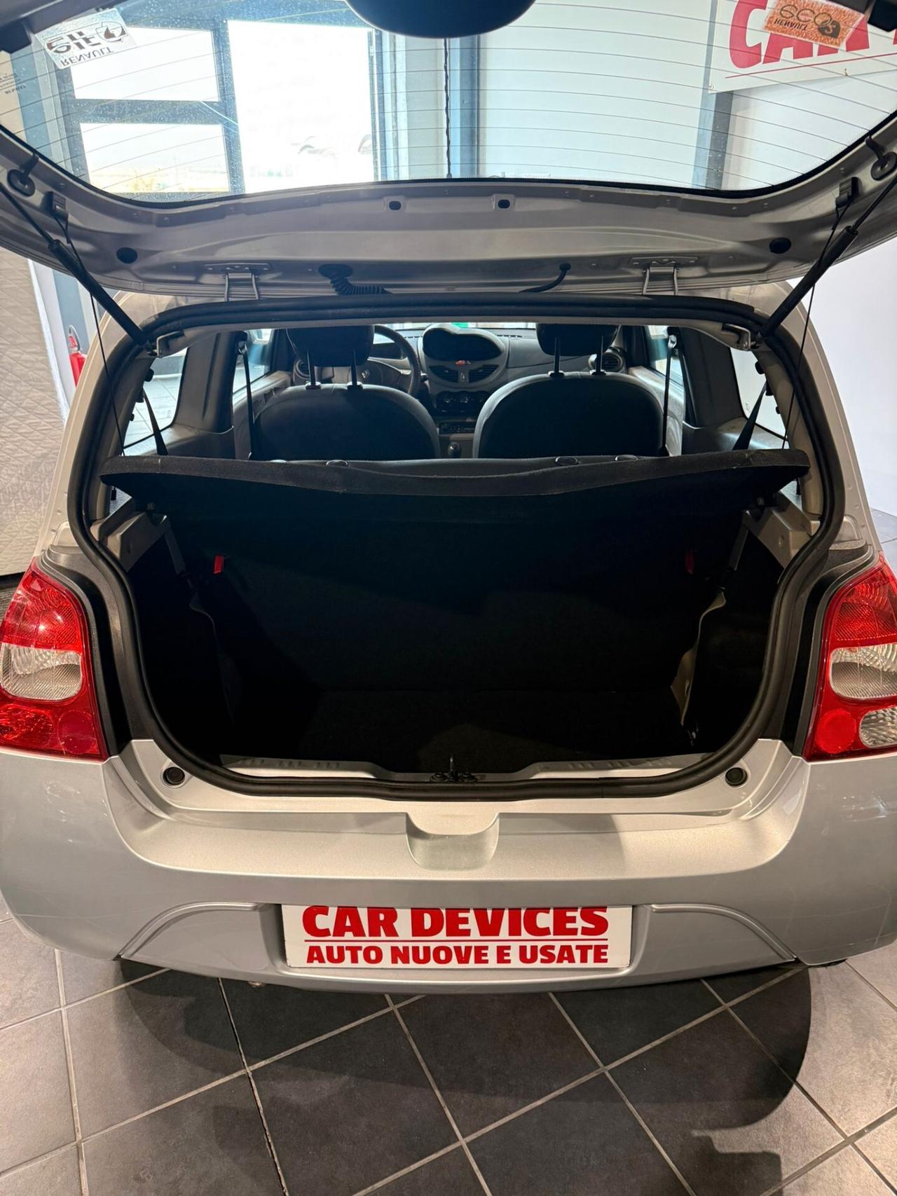 Renault New Twingo - NEOPATENTATI