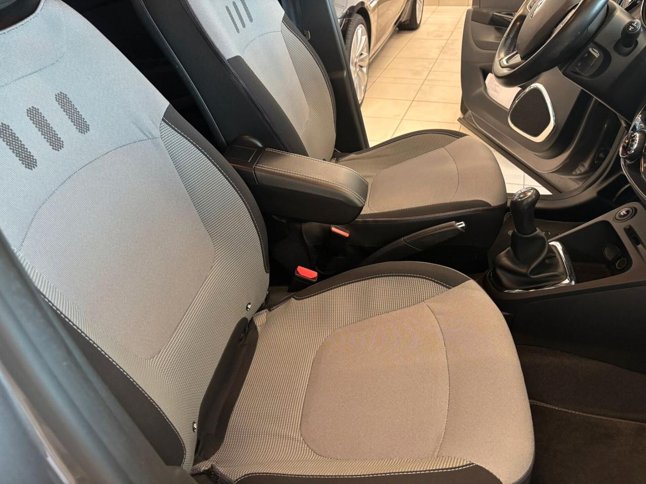 Renault Captur ENERGY INTENS dCi 8V 90 CV