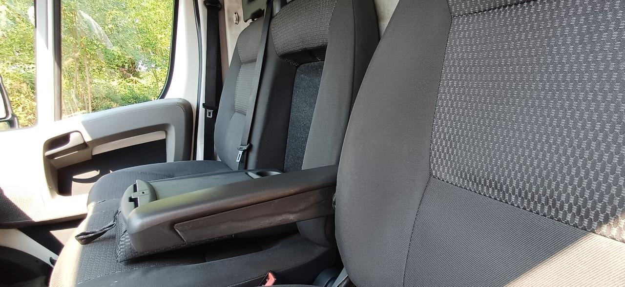 Citroen Jumper 33 L2H2 120cv