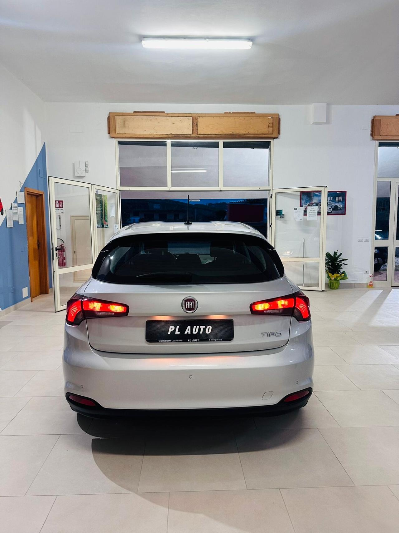 Fiat Tipo 1.6 Mjt S&S 5 porte Sport