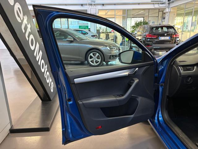 SKODA Octavia 2.0 TDI CR DSG Wagon Executive