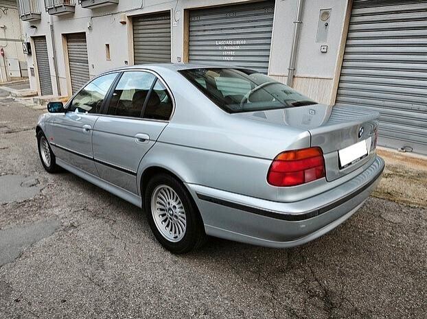 BMW 520 I Benzina 6 cilindri *PELLE* - 1998