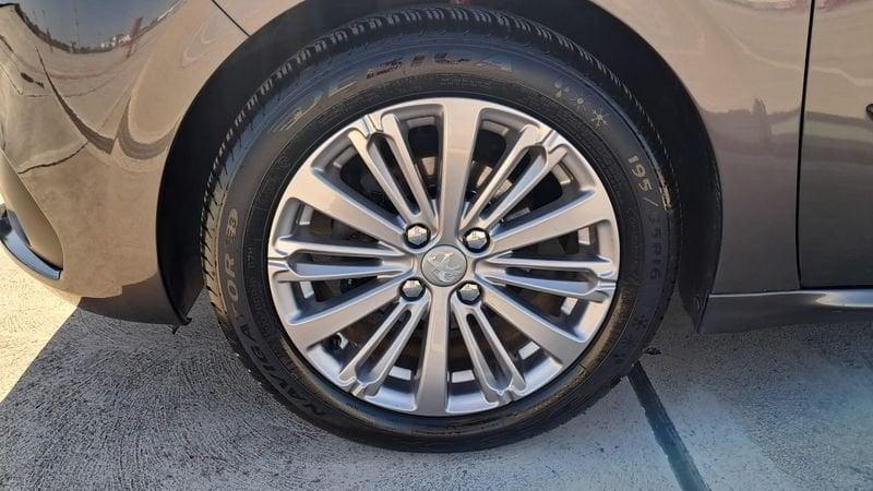 Peugeot 208 Active PureTech 82cv S/S Neopat.