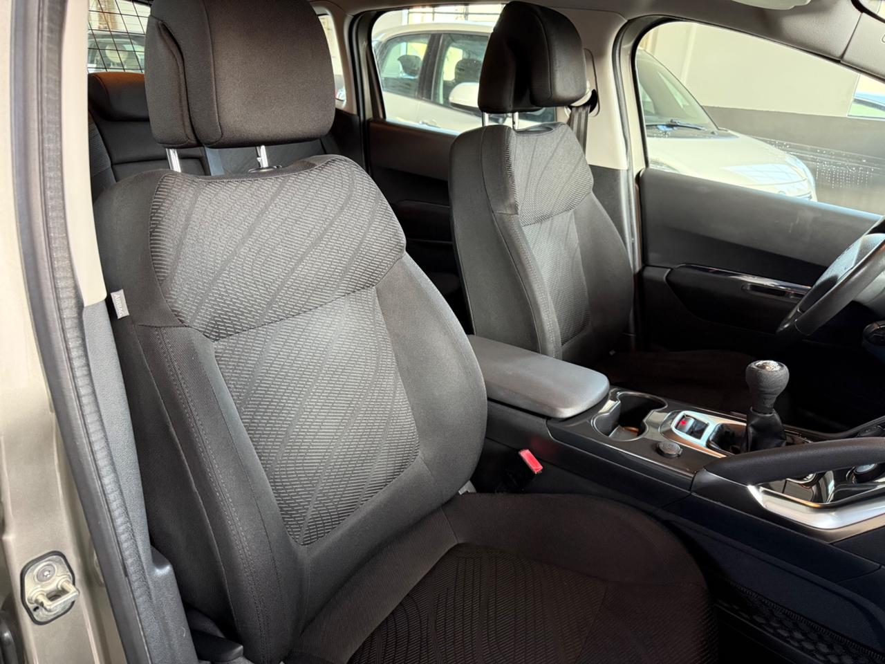 Peugeot 3008 1.6 VTi 120CV Tecno UNICO PROPRIETARIO