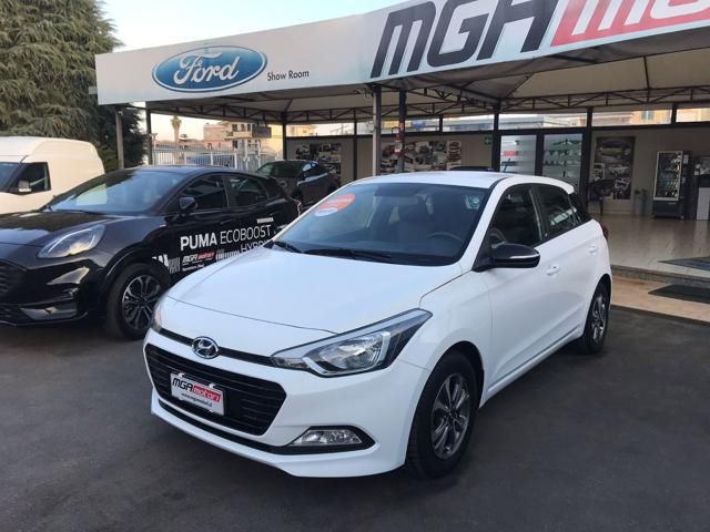 HYUNDAI i20 1.2 84 CV 5 porte Comfort