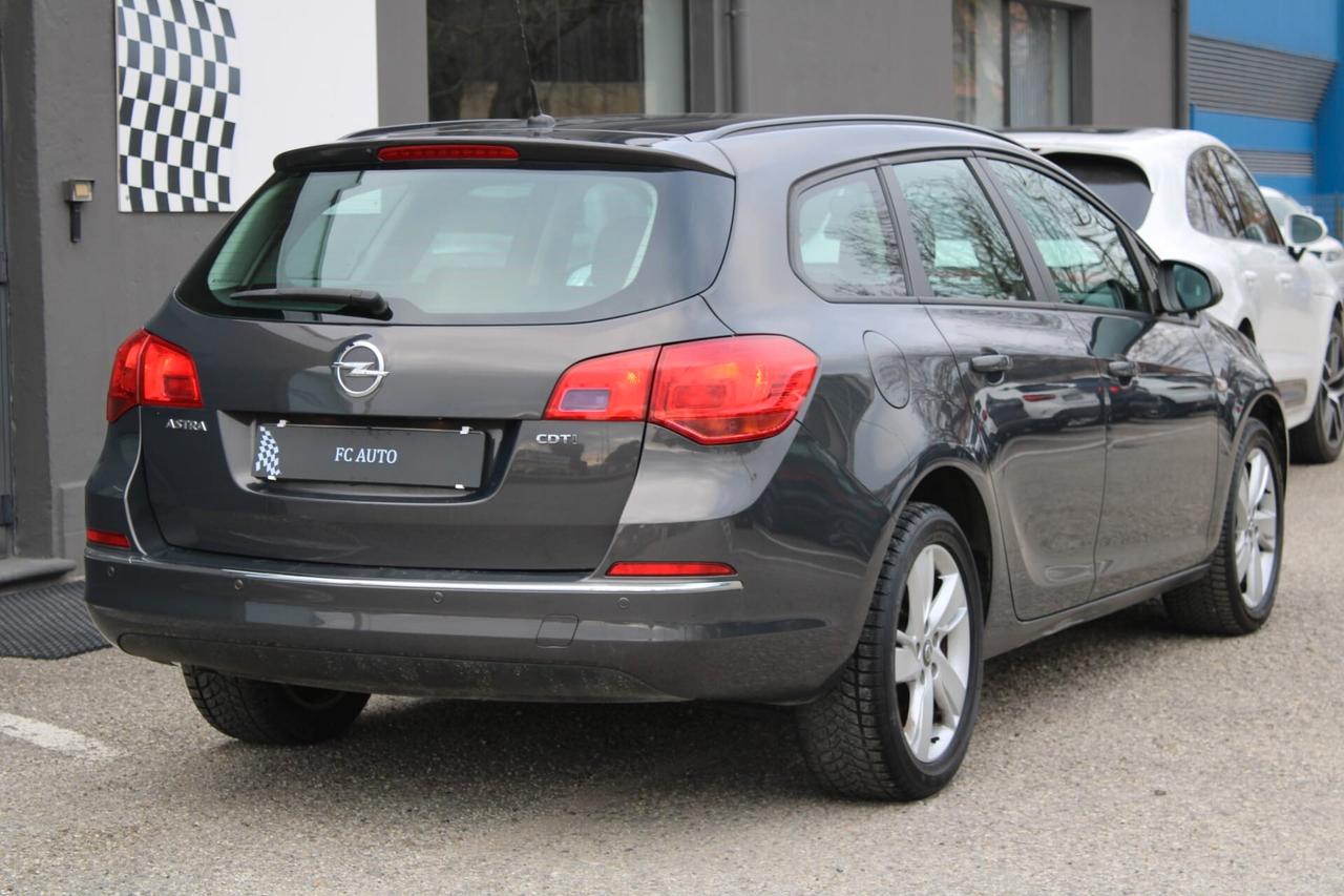 Opel Astra 1.7 CDTI 110CV Sports Tourer Cosmo