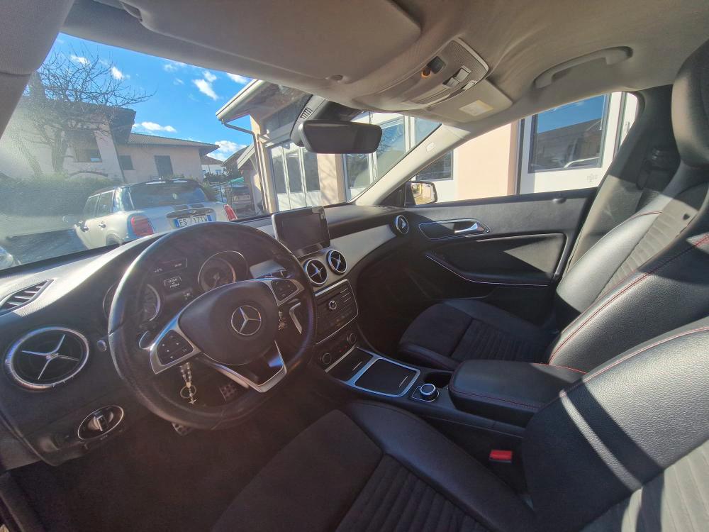 Mercedes CLA Shooting Brake 200 d (cdi) Premium auto
