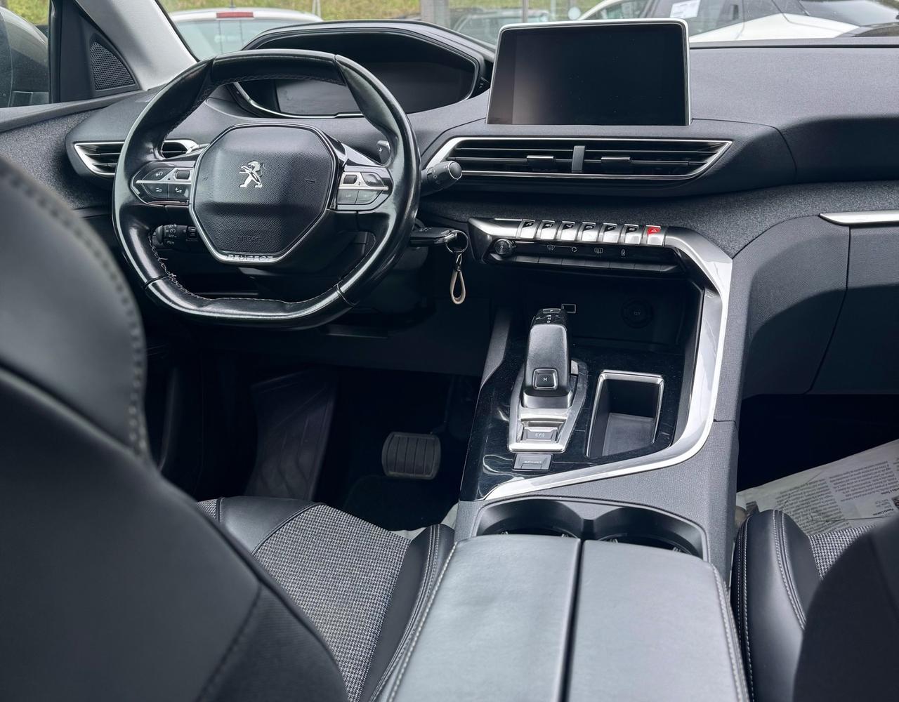 Peugeot 3008 BlueHDi 130 S&S EAT8 Allure