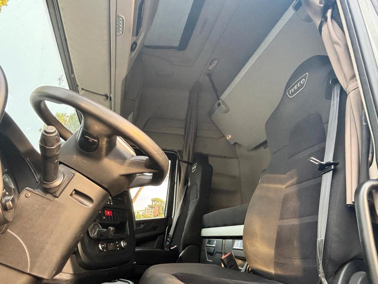 Iveco S Way 440AS490 trattore stradale