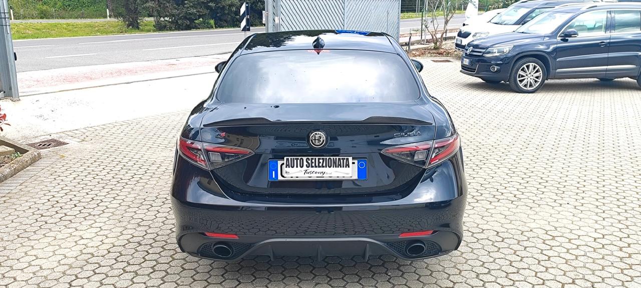 Alfa Romeo Giulia 2.2 Turbodiesel 210 CV AT8 AWD Q4 Estrema