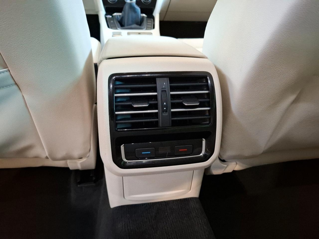 Volkswagen Passat Variant 2.0 TDI Highline BlueMotion Technology full optional