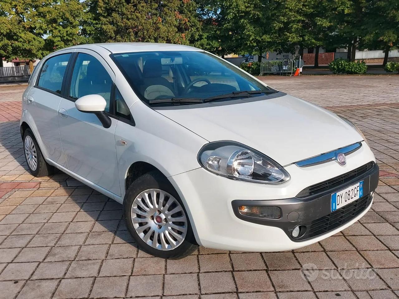 Fiat Punto Evo 5p 1.2 Dynamic 65cv Neopatentati