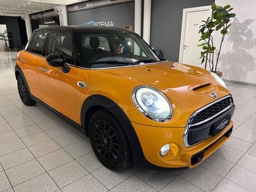 MINI Cooper SD 2.0 Auto Hype 5 porte - FULL LED - NO VINCOLI