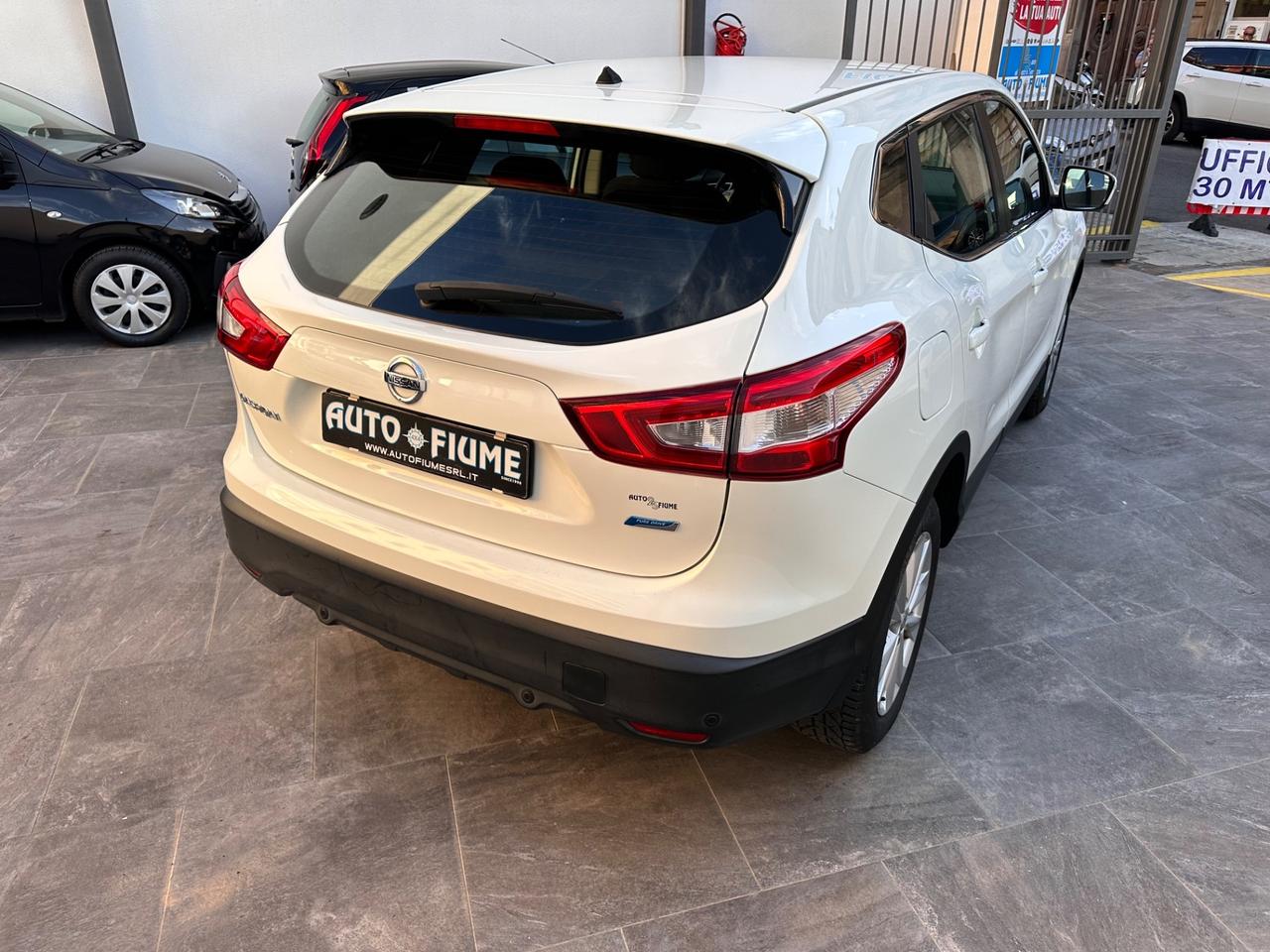 Nissan Qashqai 1.5 dCi N-Connecta