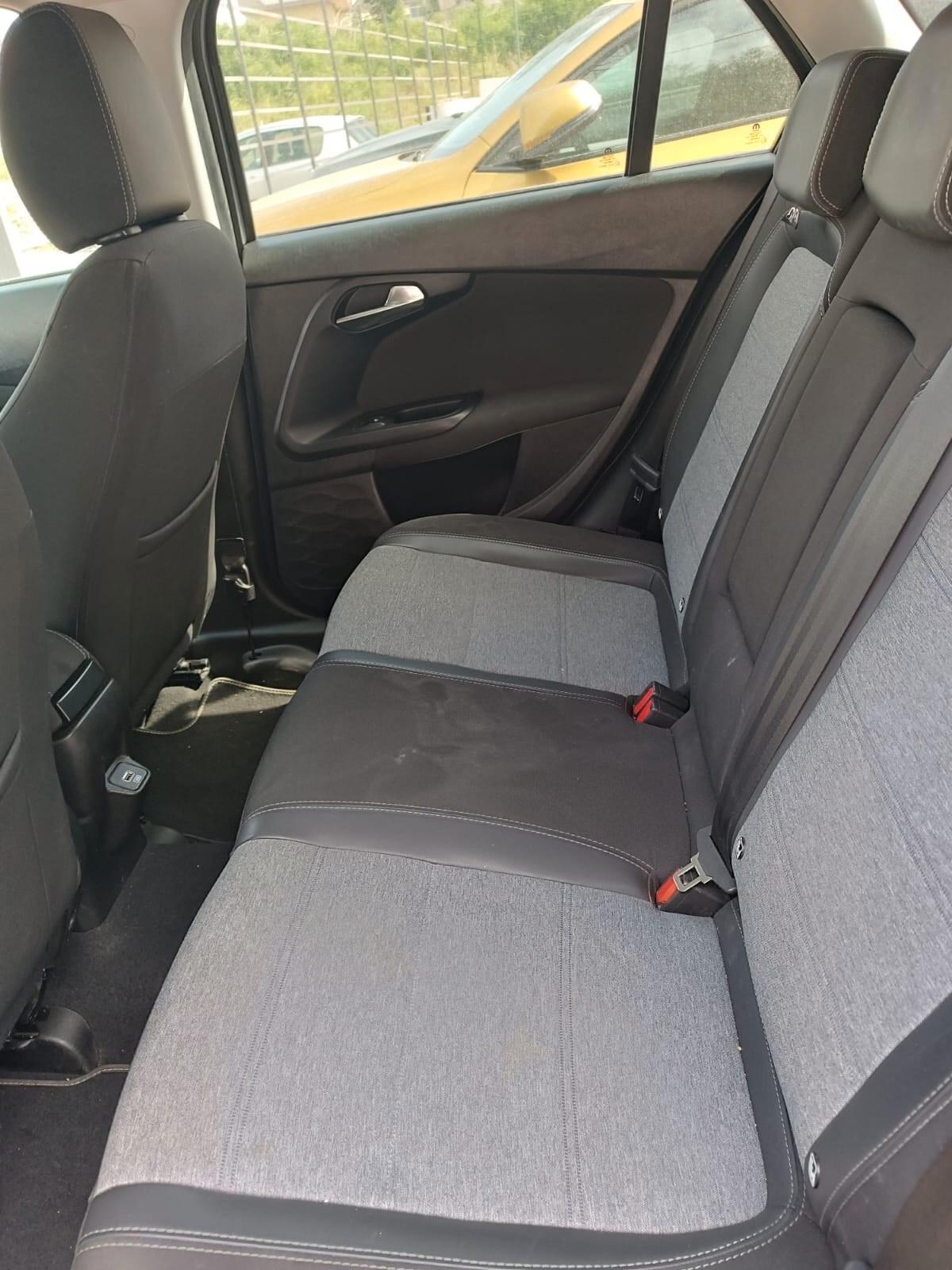 Fiat Tipo 1.5 Hybrid DCT SW Cross