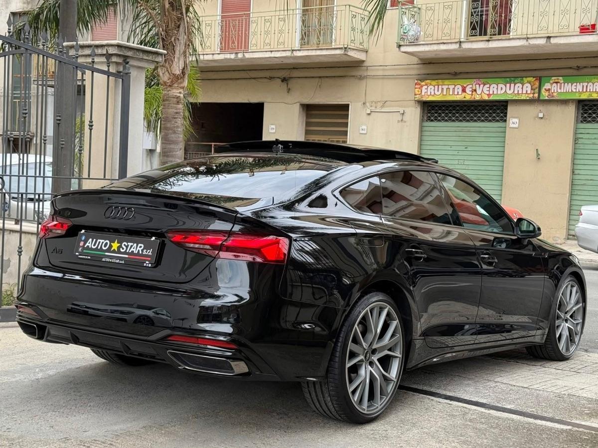Audi A5 Sportback Identity Black 40 TDI S-Line 204CV