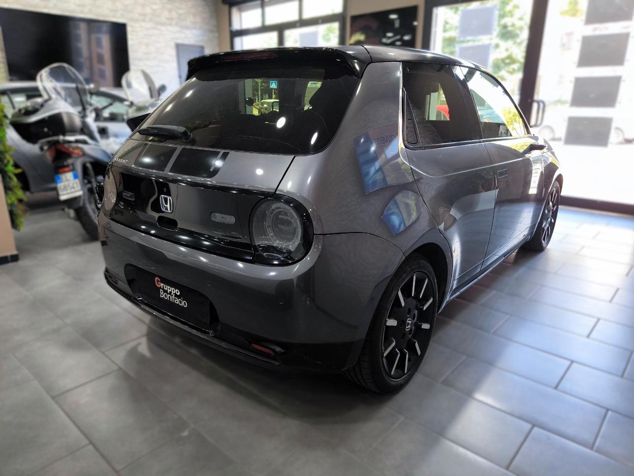 Honda e