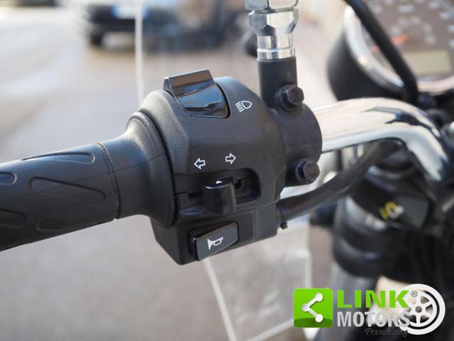 MOTO GUZZI V7 850 Special