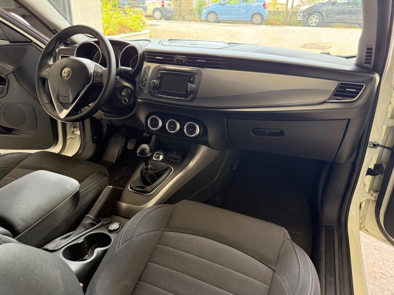 Alfa Romeo Giulietta 1.6 JTDm 2015