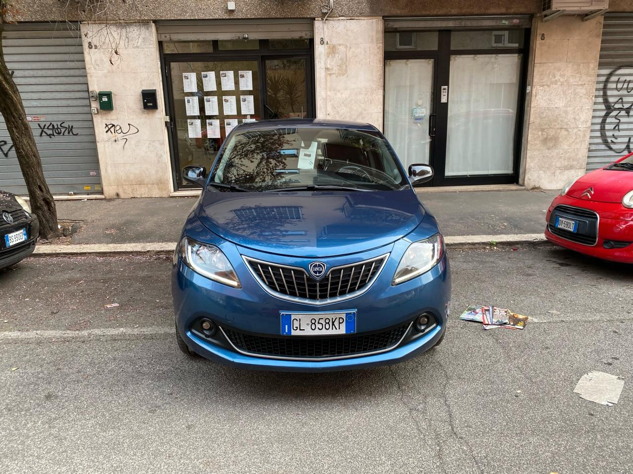 Lancia Ypsilon 1.0 FireFly 5 porte S&S Hybryd Gold