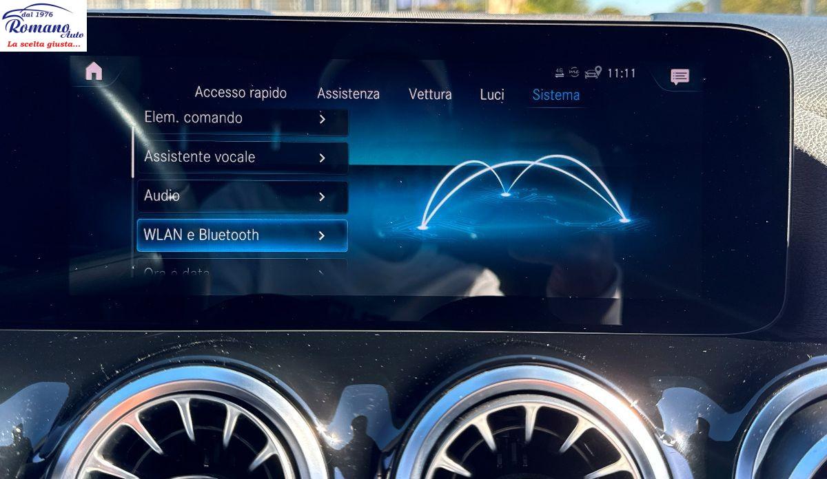 MERCEDES - Classe GLA - 200 d Automatic Sport#PACK LUCI AMBIENTE!