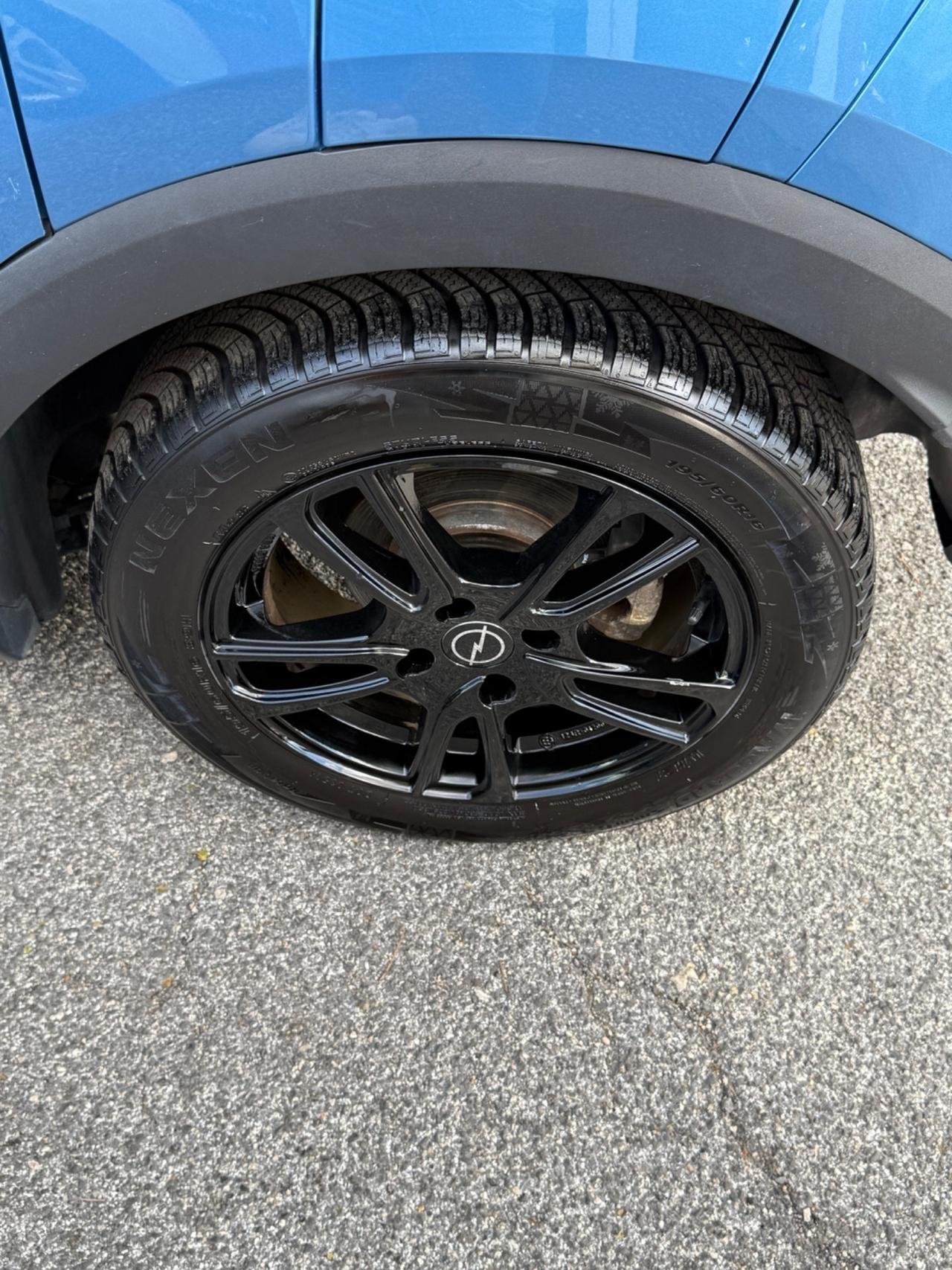 Crossland 1.2 Turbo 110 CV- Ultimate-B-color -