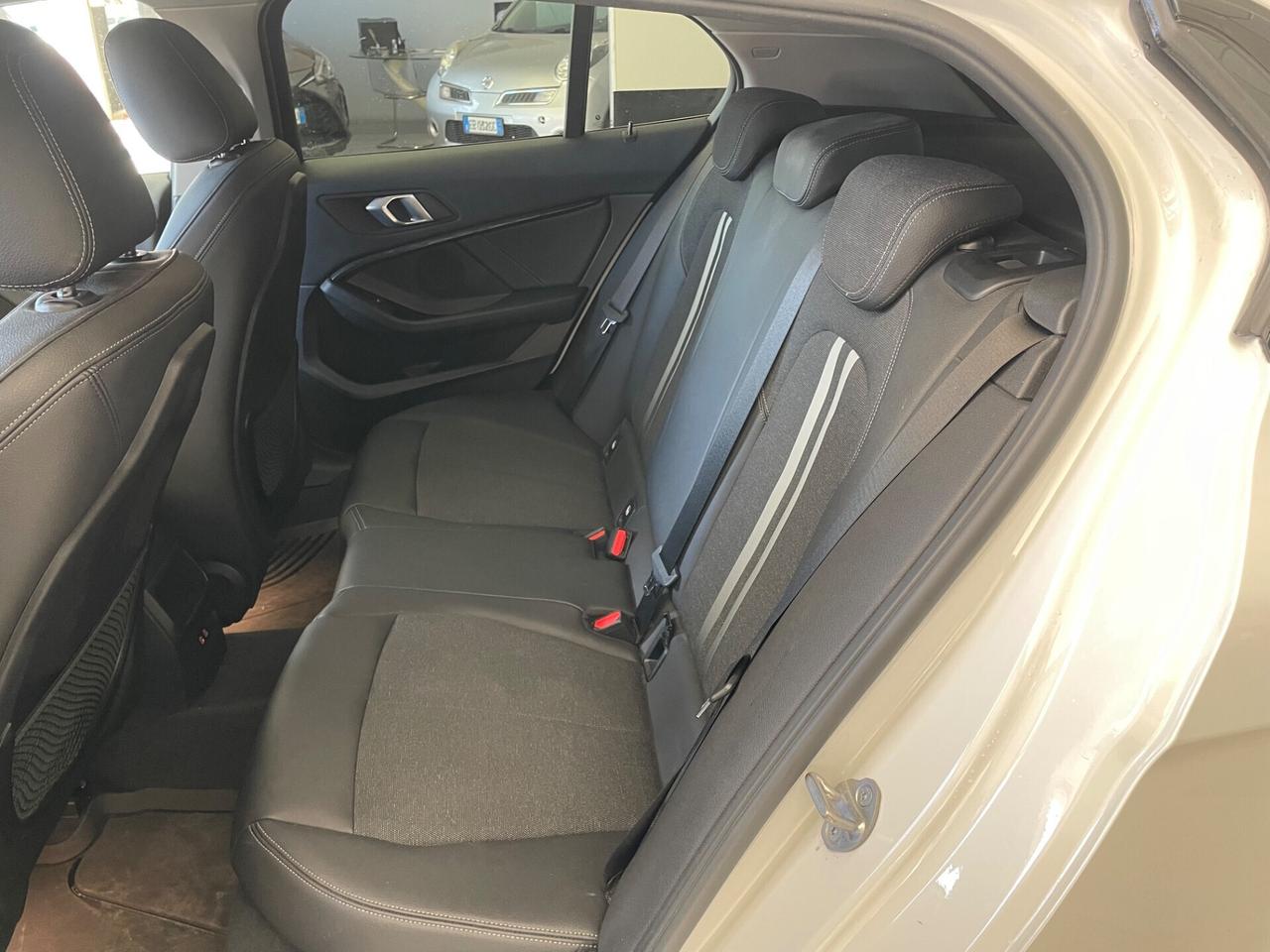 Bmw 118i 5p. Sport Cambio aut. - Nessun vincolo -