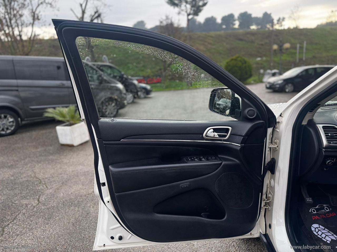 JEEP Grand Cherokee 3.0 CRD DPF Overland