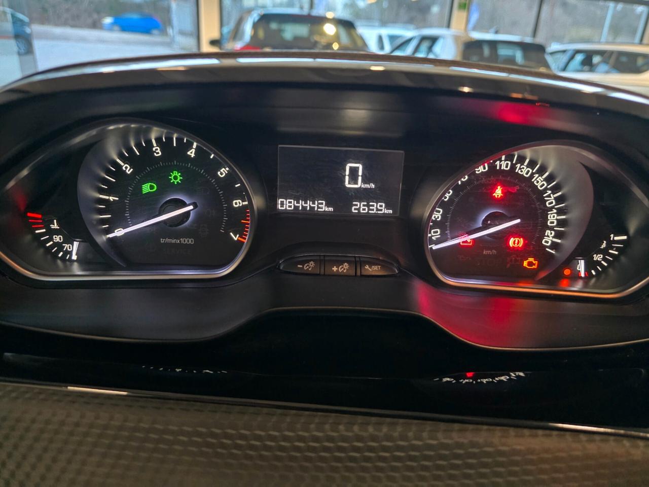 Peugeot 208 PureTech 82 5 porte Allure